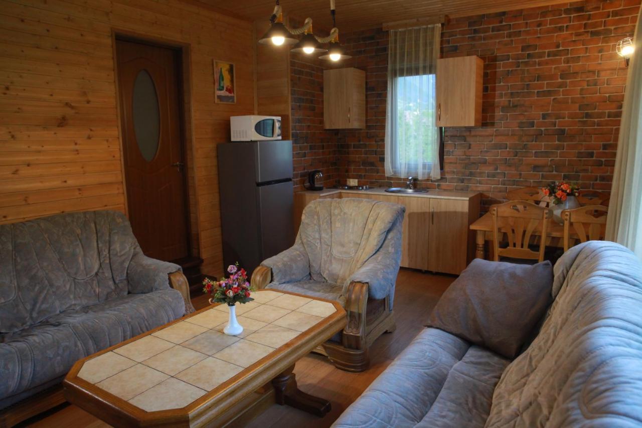 מסטיה Cottage Woodside מראה חיצוני תמונה